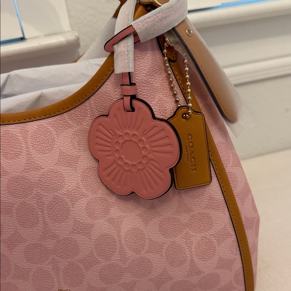 NWT Coach CEL13 Erin Shoulder Bag In Signature Canvas With Charms Powder Pink - Picture 5 of 11